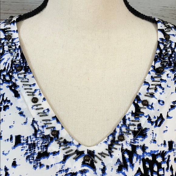Nanette Lepore Blouse. (size 10) - Picture 5 of 8
